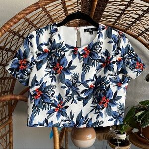 Blue Floral Short Sleeve Crop Top